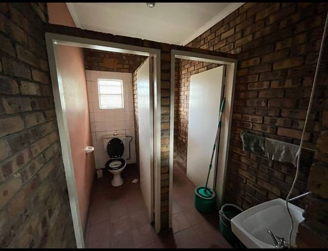 600M² WAREHOUSE FOR SALE IN DAGGAFONTEIN